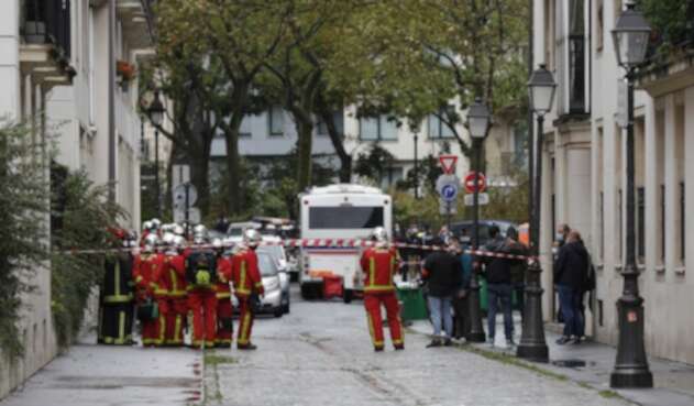 Ataque cerca a Charlie Hebdo