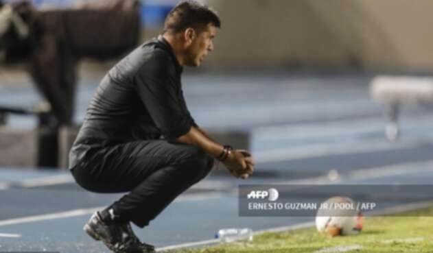 Juan Cruz Real, técnico del América