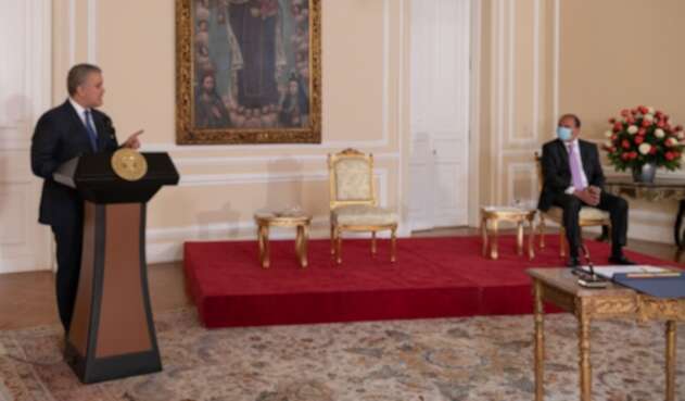 Presidente y defensor