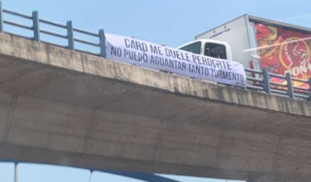 Pancarta Caro Cali