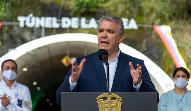 Duque en el tunel de La linea