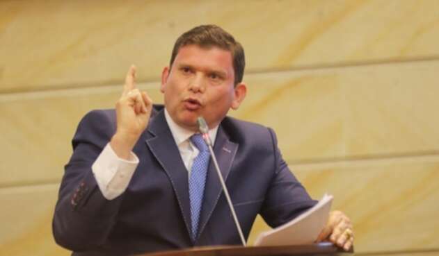 Senador John Milton Rodríguez
