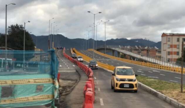 Habilitan puente en la Avenida Mutis en Bogotá