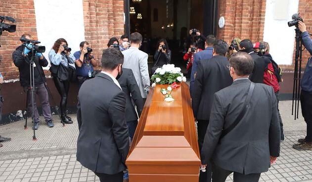 Javier Ordóñez: su sepelio fue entre peticiones de sus familiares de justicia