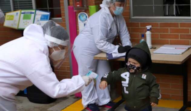 Jardines infantiles vuelven en pandemia / Niños en medio de covid-19