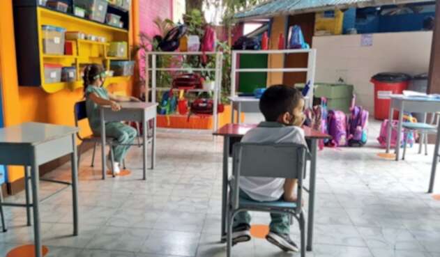 Reapertura de colegios en Cali Reapertura de colegios en Cali