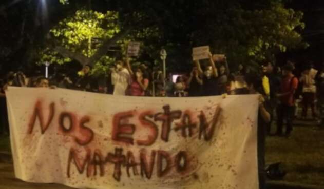Protestaron en el Batallón Pichincha de Cali por asesinato de Juliana Giraldo