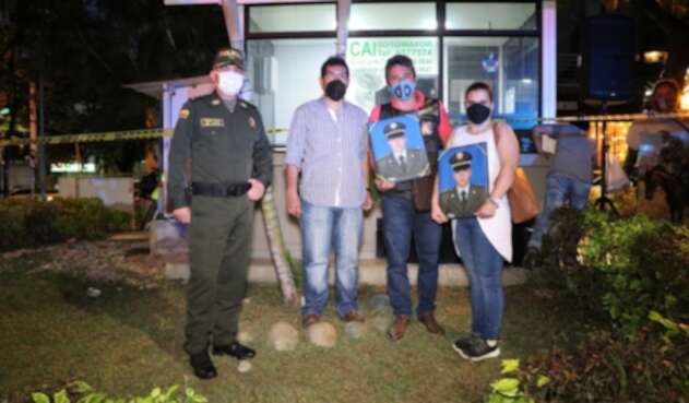 Se solidarizaron con la Policía de Bucaramanga