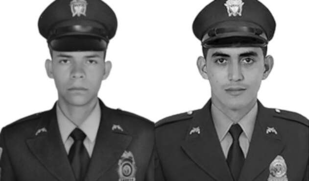 Los policías Jaime Luis Castaño Castillo y Carlos Enrique Calderón.