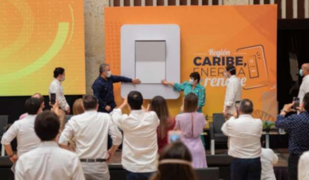 Presidente en Cartagena con el nuevo operador de energía
