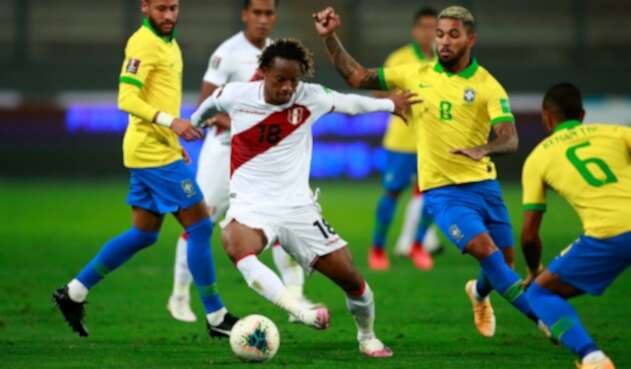 Selección de Brasil - Selección de Perú Selección de Brasil - Selección de Perú
