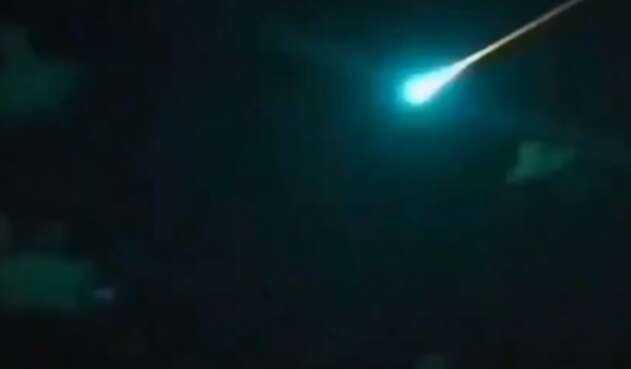 Meteorito cruza el cielo mexicano