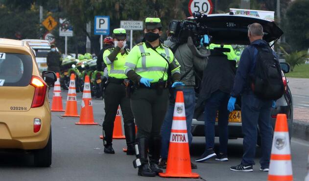 Multas a infractores - pico y placa en Bogotá - Policía de Tránsito