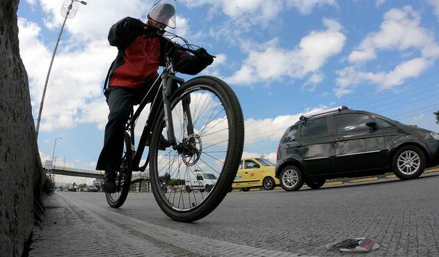 Las principales imprudencias de los ciclistas en las vías