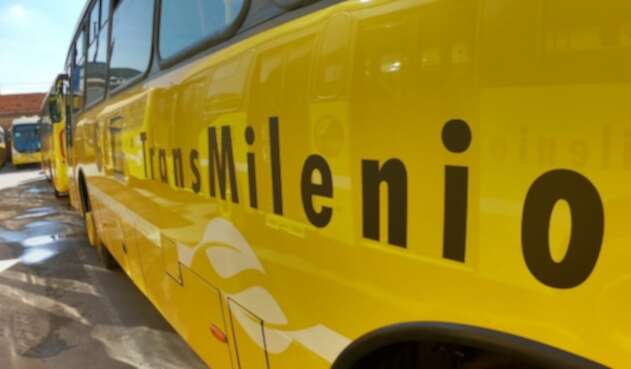 Nuevos buses amarillos de Transmilenio