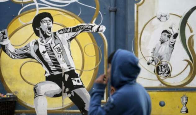 Diego Maradona, mano de Dios