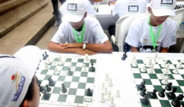 Su intención es recibir a 100 nuevos jugadores aficionados, entre ellos, niños, niñas, adolescentes y adultos
