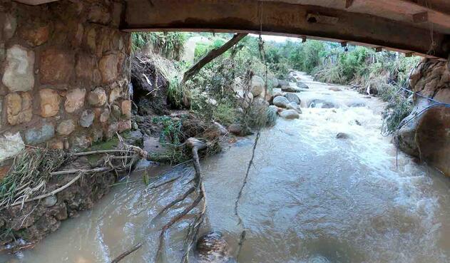 Deslizamientos de tierra y desbordamiento de afluentes en Usme y Ciudad Bolívar