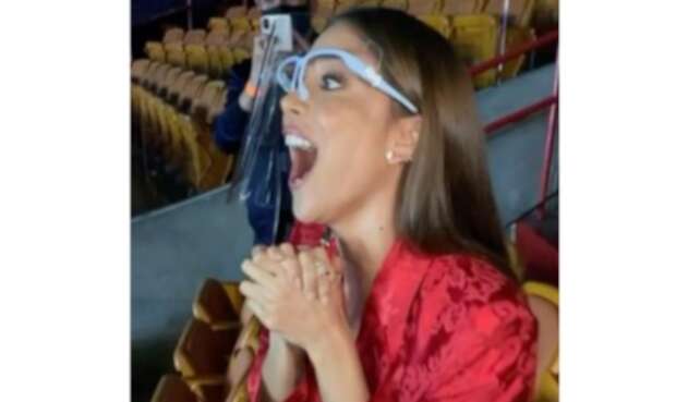 Greeicy Rendón, emocionada al ver a Mike Bahía ganar premio