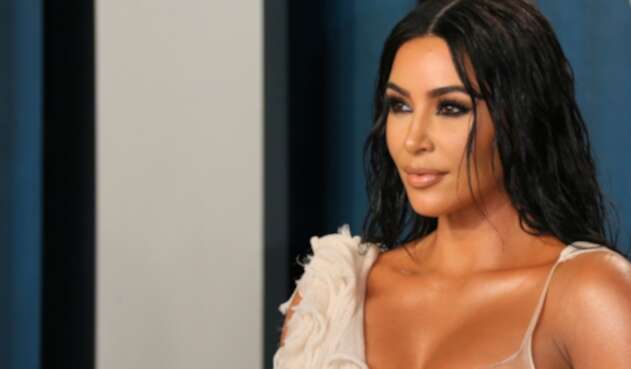 Kim Kardashian La empresaria y estrella de televisión, Kim Kardashian, reaccionó brevemente a la elección del demócrata, como presidente de Estados Unidos.