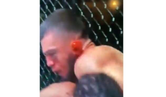 Peleador de UFC casi pierde una oreja