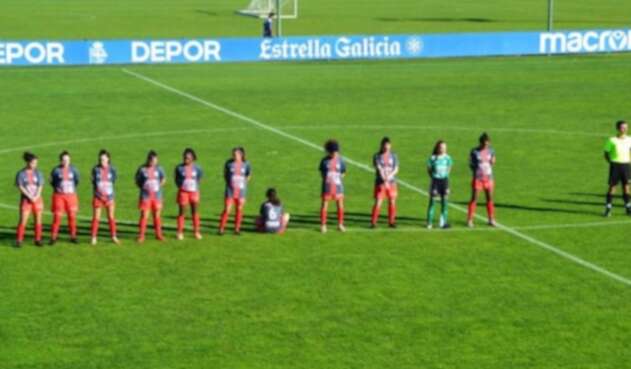 Captura de pantalla de Futbolista que se niega a dar minuto de silencio