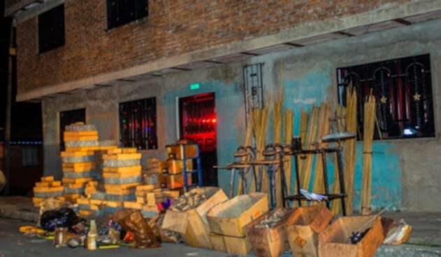 Desmantelan fábrica clandestina de pólvora en Bogotá