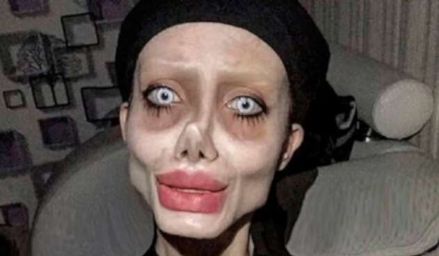 Angelina Jolie zombie