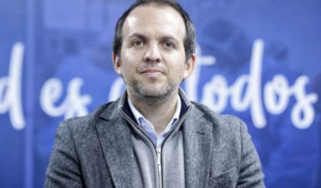 Ernesto Lucena - Ministro de Deporte Ernesto Lucena - Ministro de Deporte