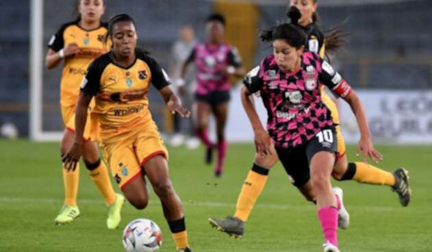 Santa Fe Vs. Medellín - Liga Femenina BetPlay Santa Fe Vs. Medellín - Liga Femenina BetPlay