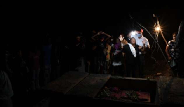 Muertos en naufragio de embarcación con migrantes venezolanos
