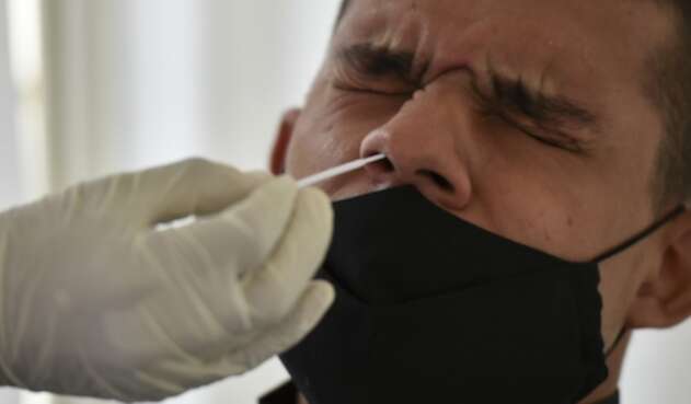 Coronavirus en Colombia - Prueba de coronavirus covid-19.