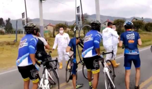 Conductor saca machete para en enfrentar a ciclistas