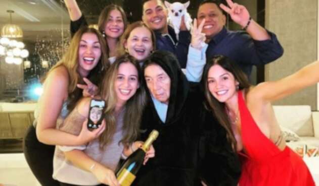 Celebración fin de año Lina Tejeiro