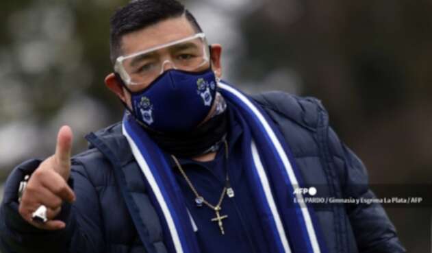 Diego Maradona - Gimnasia de La Plata