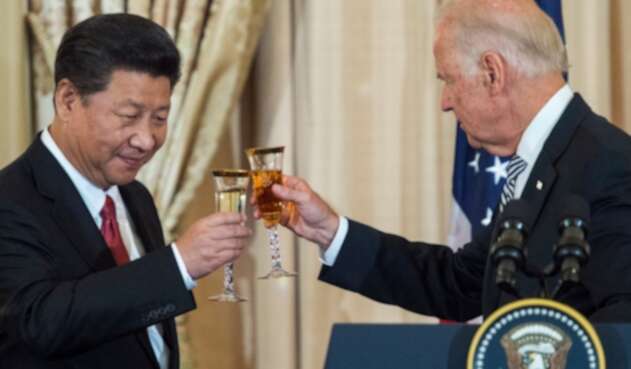 Xi Jinping y Joe Biden en 2015