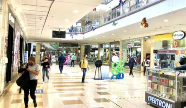 Centro comercial Santafé en medio de pandemia Centro comercial Santafé