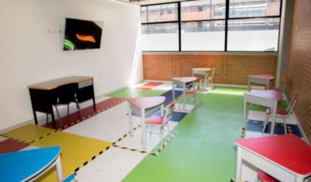 Este 8 de febrero reabrieron las puertas los colegios privados de Bogotá