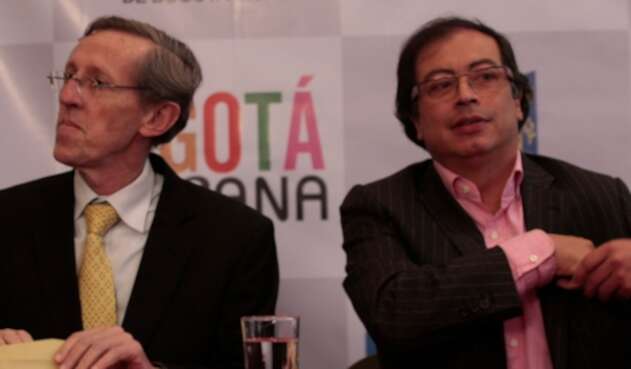 Antonio Navarro Wolf y Gustavo Petro