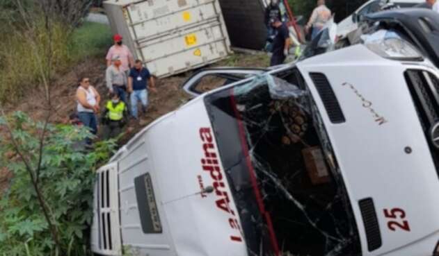 Accidente en vías del Valle