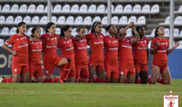 América femenino