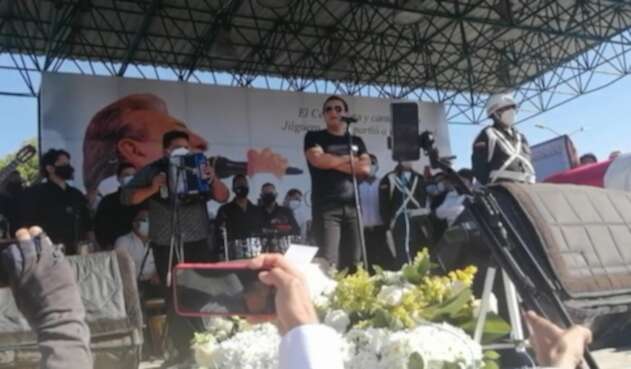 Silvestre Dangond no pudo contener las lagrimas