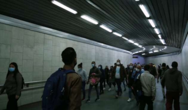 Aglomeración en Transmilenio en medio de pandemia por coronavirus