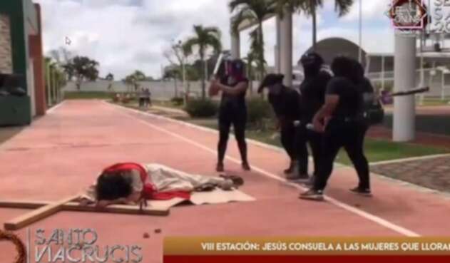 Las falsas ‘feministas’ que golpean a Jesús
