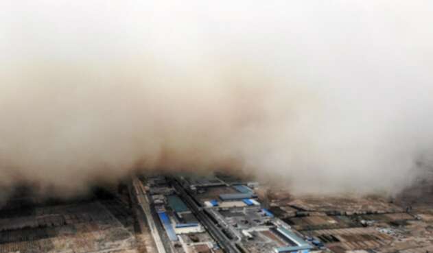 Tormenta de arena en Gansu (China)