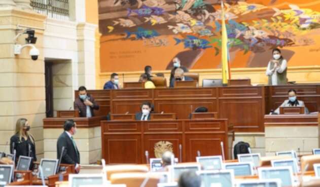 Cámara de Representante en sesión permanente