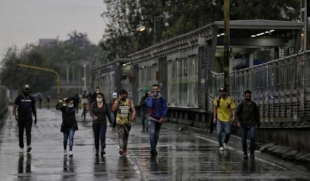 Transmilenio - bloqueos en el sistema