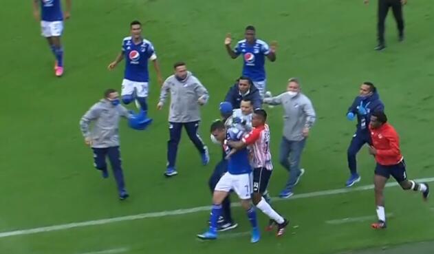 Millonarios vs Junior, bronca