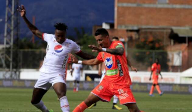 Envigado le gana al América y acaba rápido el invicto de ...