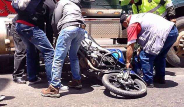 Autoridades llaman a la prudencia en las vías Autoridades llaman a la prudencia en las vías